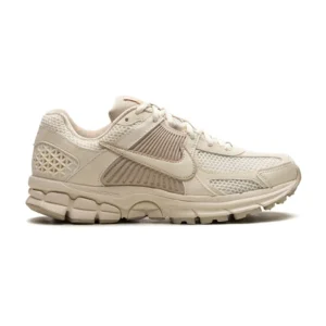 Nike Vomero 5 Beige